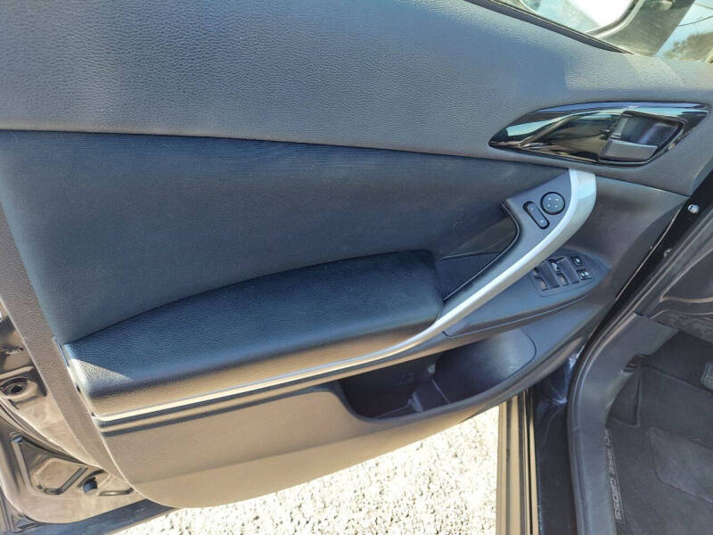 2022 Mitsubishi Eclipse Cross ES