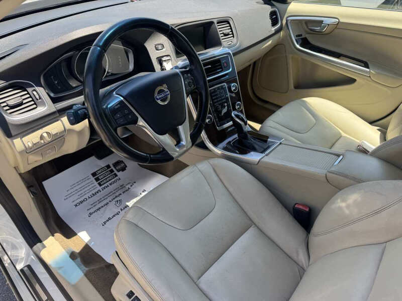 2015 Volvo S60 T5 Drive-E Premier