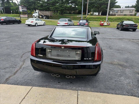 2005 Cadillac XLR