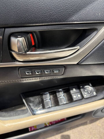 2016 Lexus GS 200t