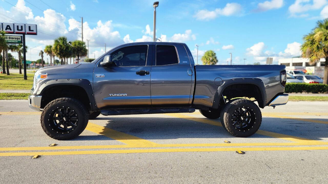 2014 TOYOTA Tundra Pickup - $18,999