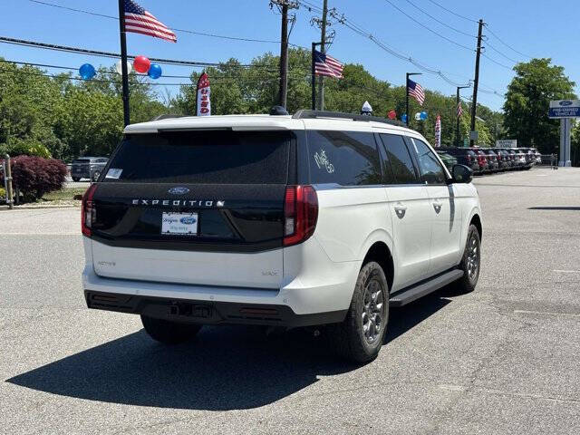 2026 Ford Expedition MAX Active