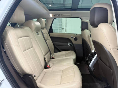 2022 Land Rover Range Rover Sport HSE Silver Edition