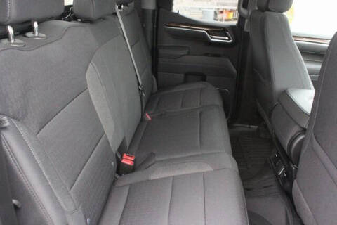 2025 GMC Sierra 1500 SLE