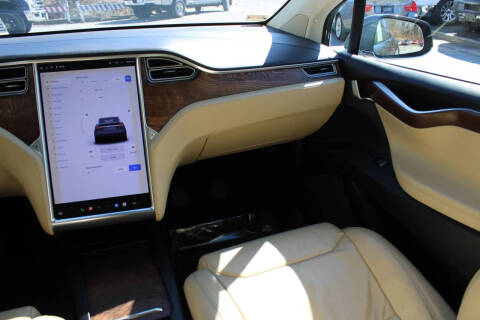 2017 Tesla Model X