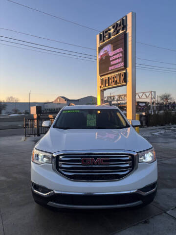 2018 GMC Acadia SLE-2