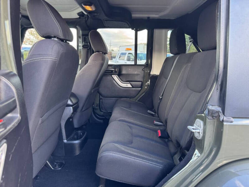 2015 Jeep Wrangler Unlimited Sahara