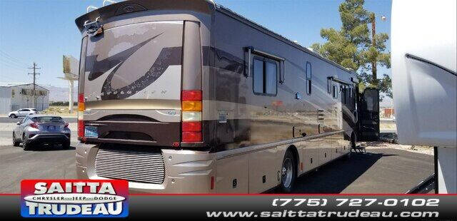 2003 Freightliner XC Chassis