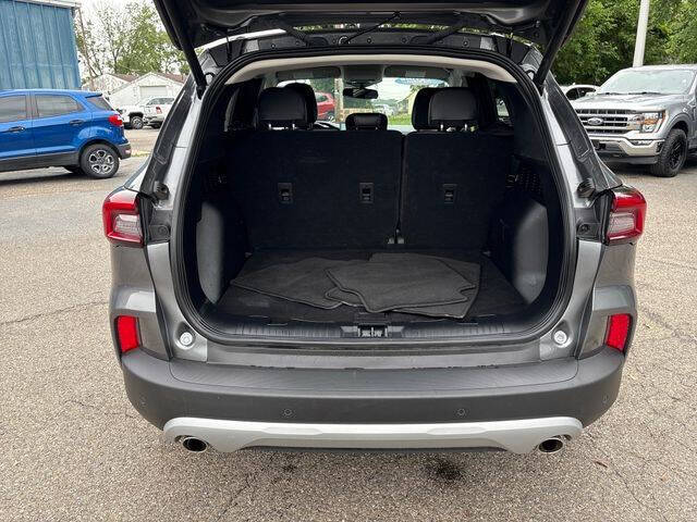 2025 Ford Escape Platinum