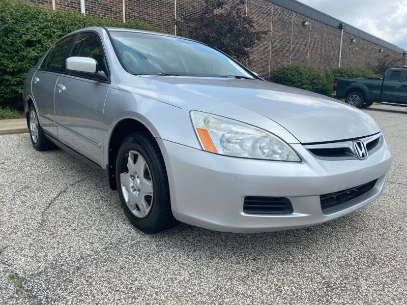2007 Honda Accord for sale at Classic Motor Group in Cleveland OH