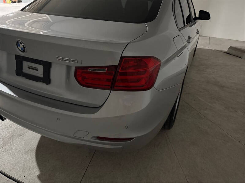 2015 BMW 3 Series 328i