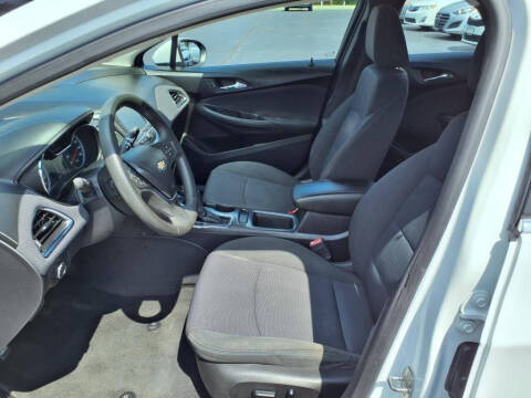 2017 Chevrolet Cruze LT Auto