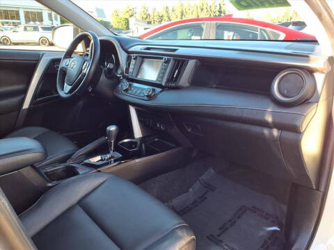 2016 Toyota RAV4 Hybrid Limited