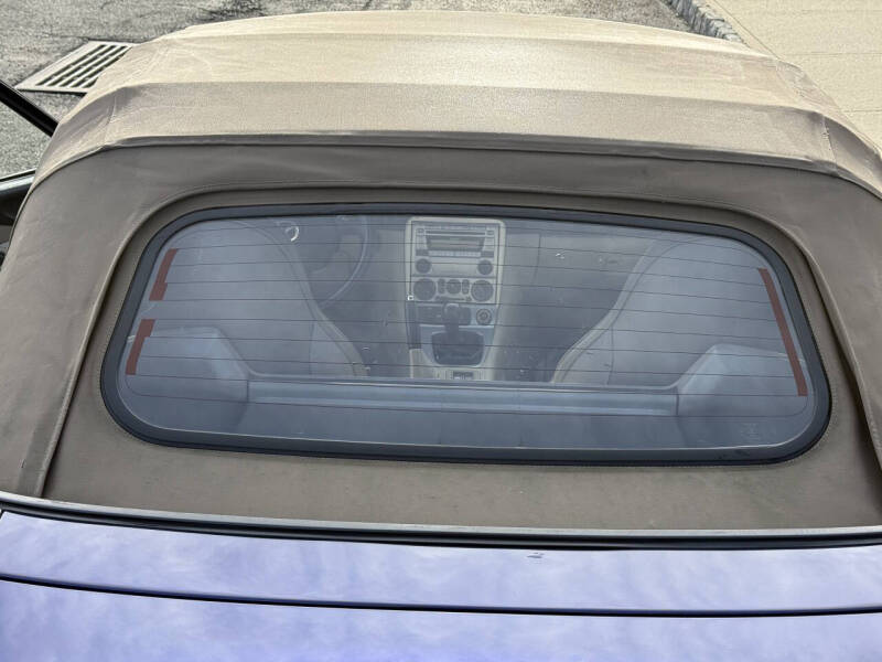 2004 Mazda MX-5 Miata LS