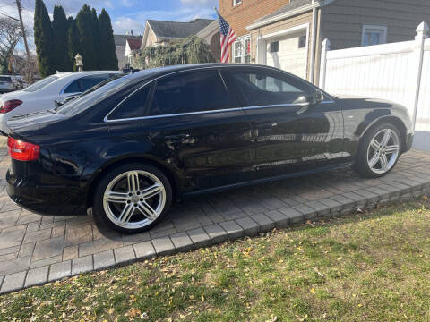 2014 Audi A4 2.0T quattro Premium Plus