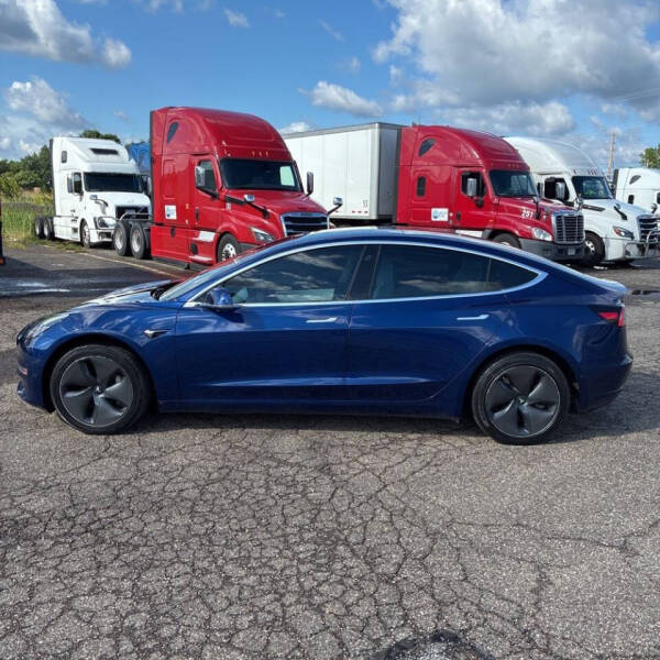 2020 Tesla Model 3 Standard Range Plus