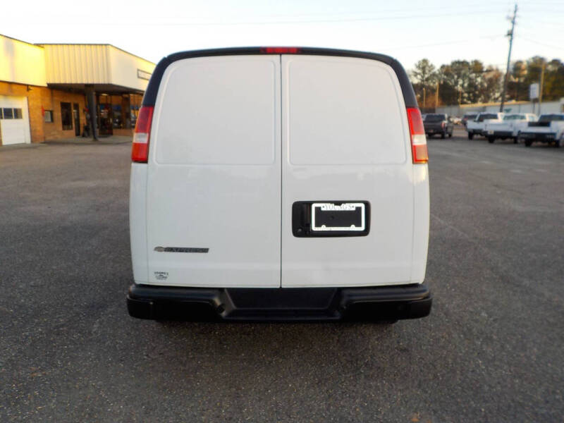 2020 Chevrolet Express 3500