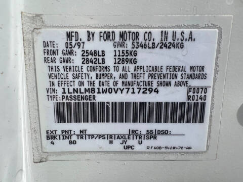 1997 Lincoln Town Car Executive