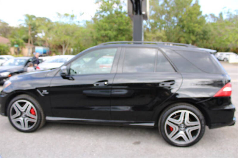 2013 Mercedes-Benz M-Class for sale at DeWitt Motor Sales in Sarasota FL