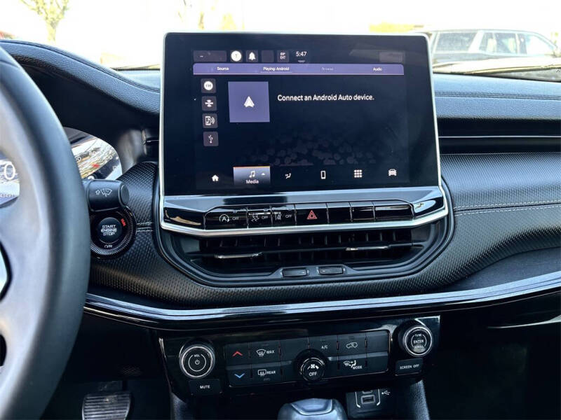 2023 Jeep Compass Altitude