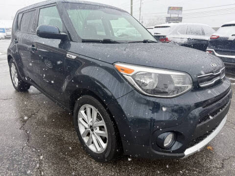 2017 Kia Soul +