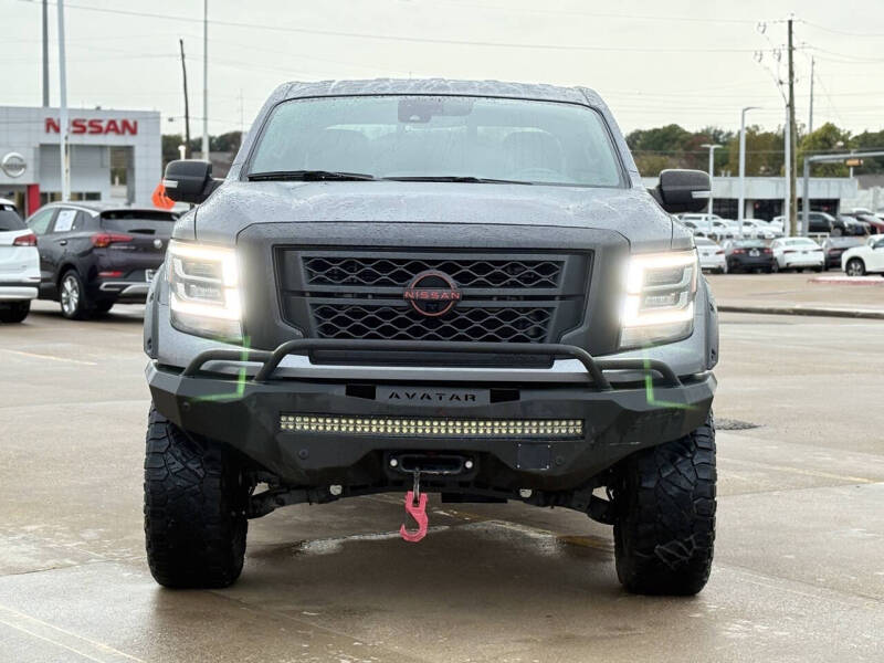 2023 Nissan Titan