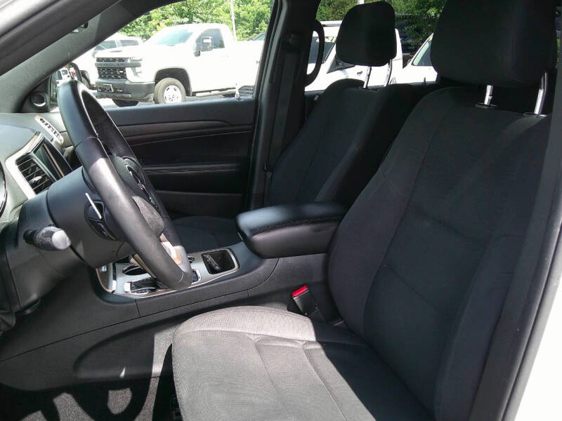2017 Jeep Grand Cherokee Laredo E