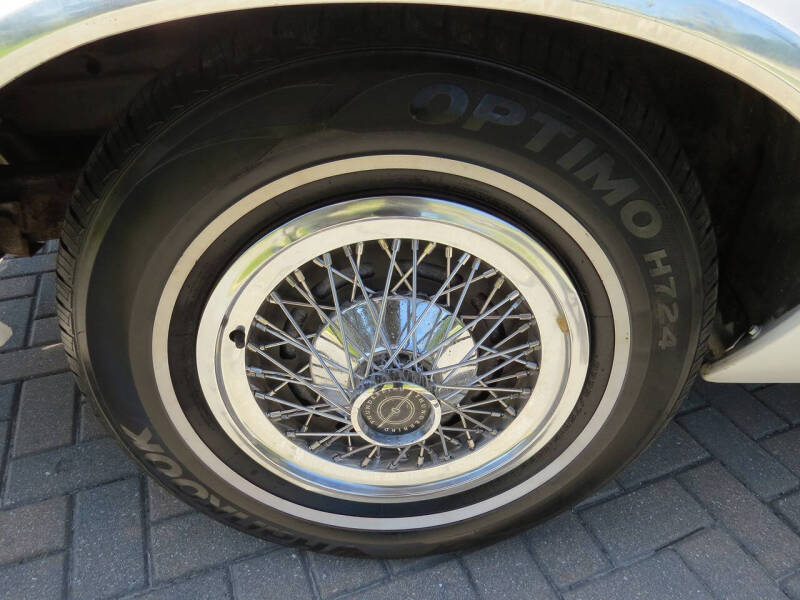 1977 Ford Thunderbird