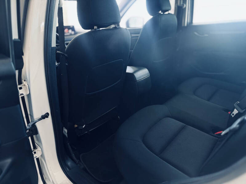 2020 Mazda CX-5 Sport