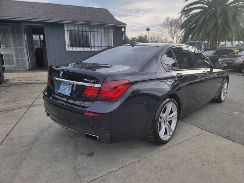 2015 BMW 7 Series 740i photo 5