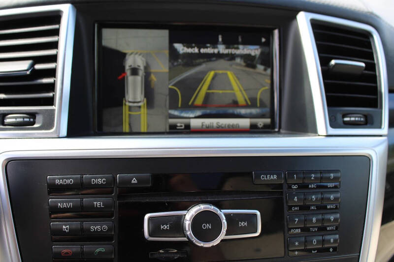 2016 Mercedes-Benz GL-Class GL 550 4MATIC