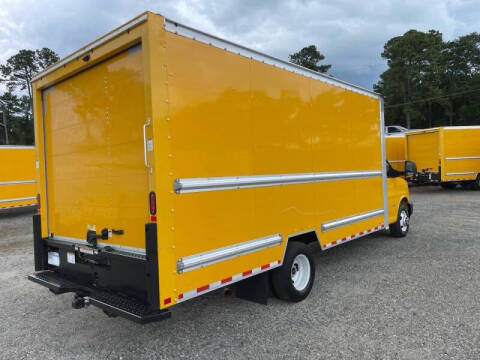 2021 GMC Savana 3500