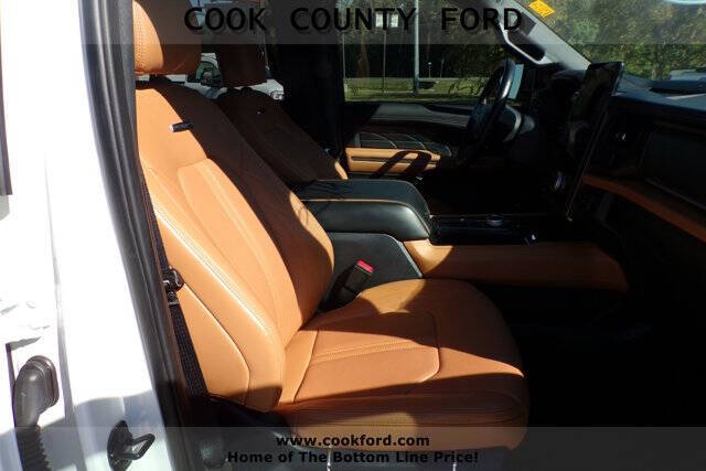 2024 Ford Expedition Platinum