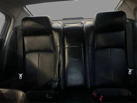 2011 Infiniti G25 Sedan x