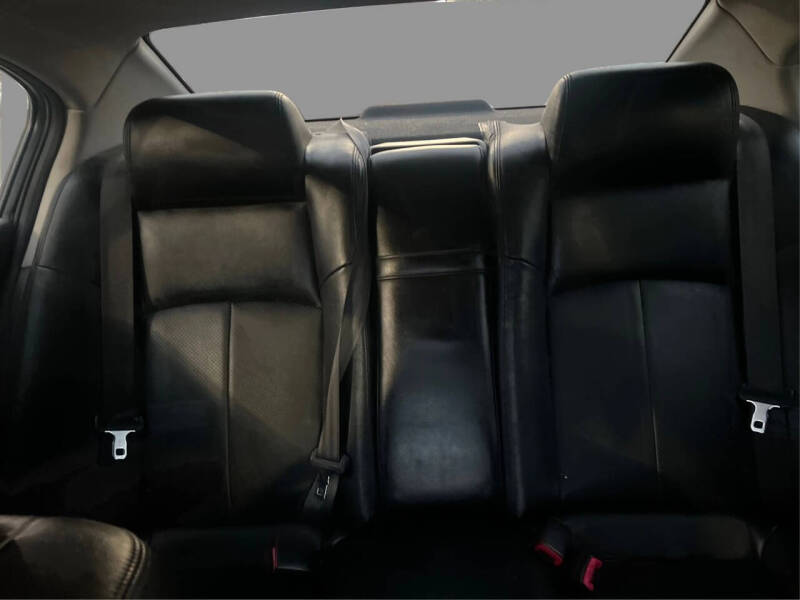 2011 Infiniti G25 Sedan x