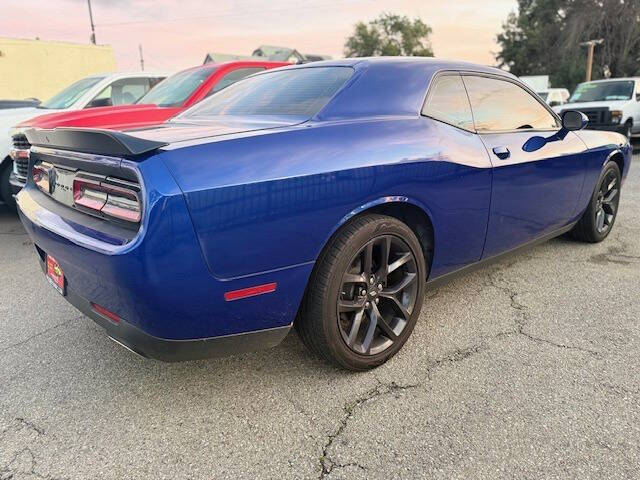 2020 Dodge Challenger SXT