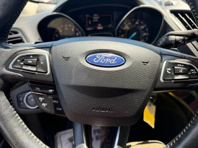 2018 Ford Escape SE