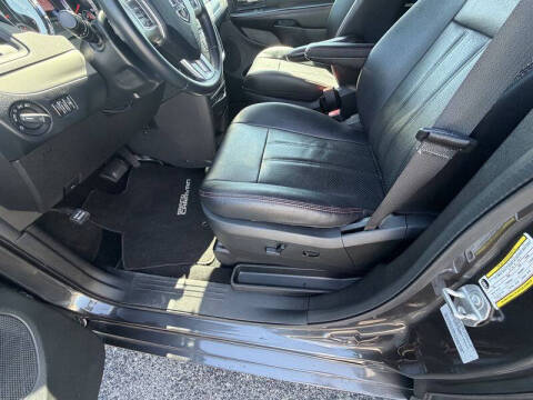 2016 Dodge Grand Caravan R/T