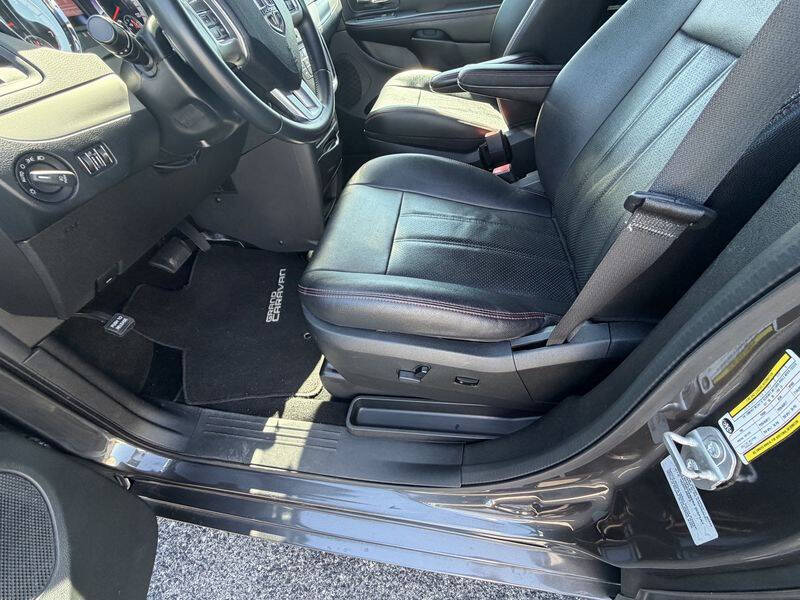 2016 Dodge Grand Caravan R/T