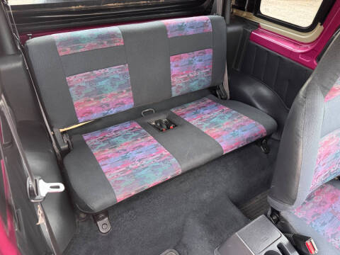 1994 GEO Tracker LSi