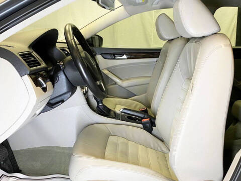 2014 Volkswagen Passat 2.0L TDI SEL Premium