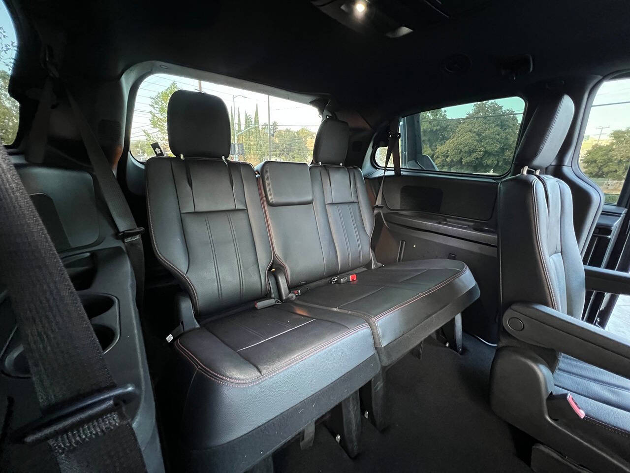 2019 Dodge Grand Caravan for sale at R&G Auto Sales in Tujunga, CA