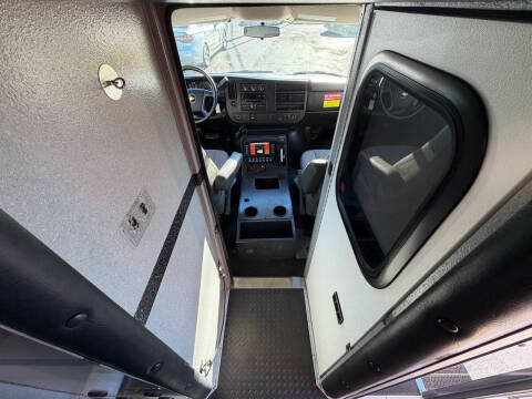 2015 Chevrolet Express 4500
