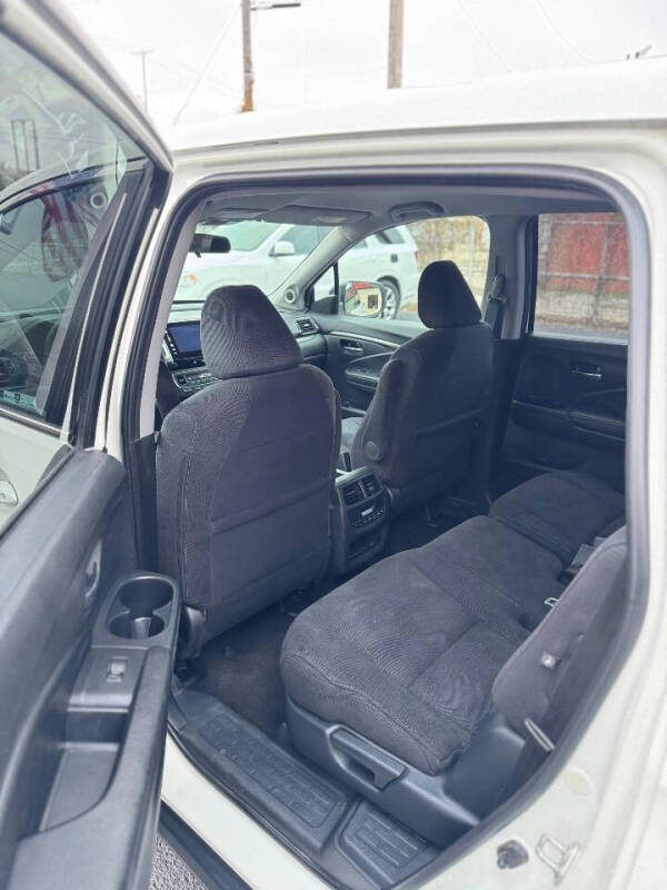 2017 Honda Pilot EX
