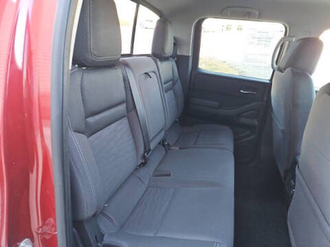 2022 Nissan Frontier SV