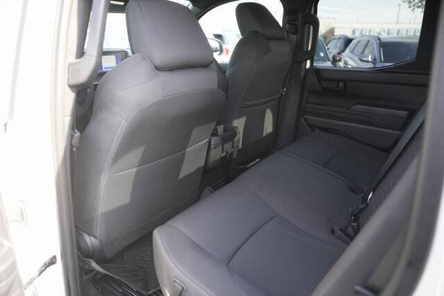 2025 Toyota Tacoma SR