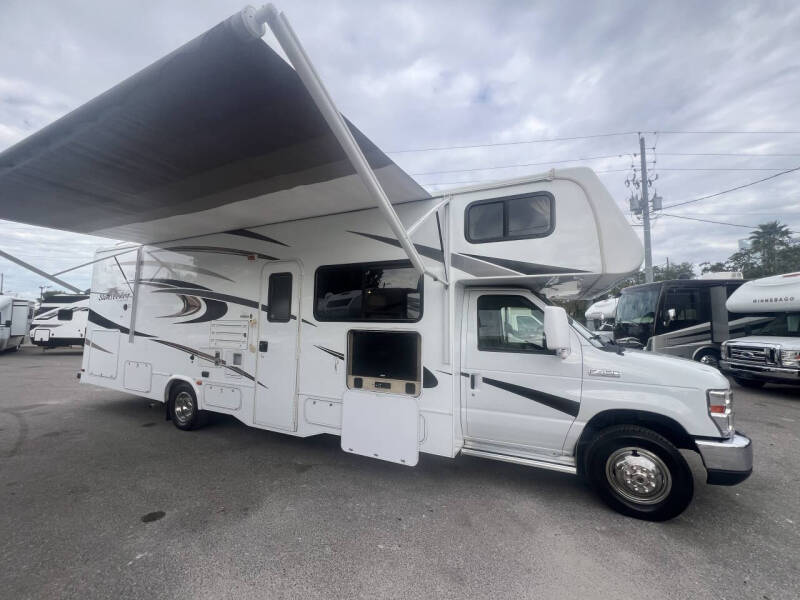 2013 Forest River SUNSEEKER 3050S