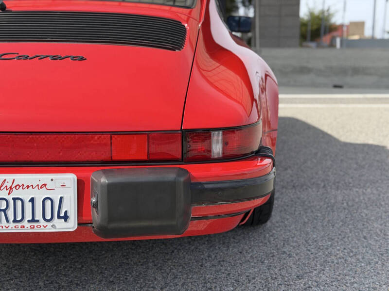 1988 Porsche 911 Carrera