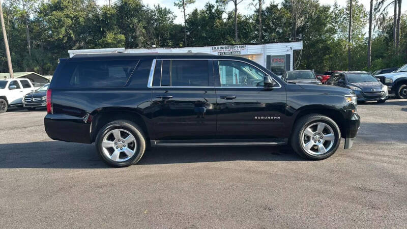 2018 Chevrolet Suburban LS photo 6