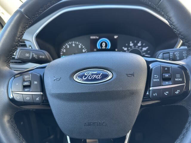 2022 Ford Escape SE